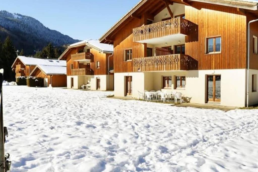 Bel Appartement En Residence Avec Piscines Samoëns Exterior foto