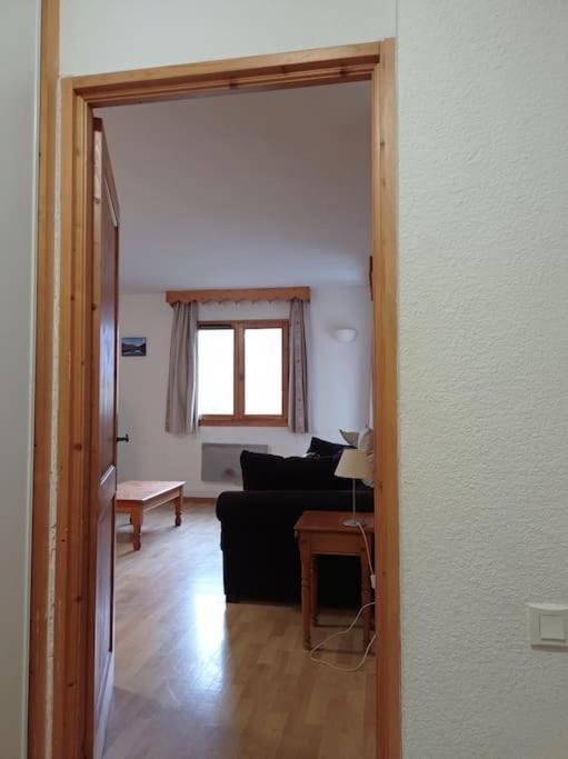 Bel Appartement En Residence Avec Piscines Samoëns Exterior foto
